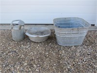 GALVANIZED WASH TUB, BASIN & WATERING CAN