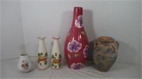 5 Vases