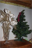 Vase, Christmas Tree