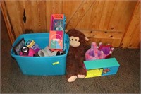 Tub Full of Stuffed Animals, Toys