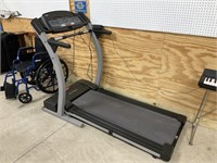 Pro Form 830QT Treadmill...Works PU ONLY
