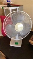 Windmere 3 Speed Fan
16 inches