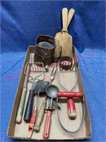 Flat: Old kitchen utensils