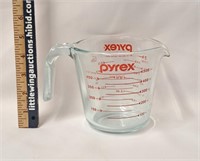 PYREX Glass Measuring Cup