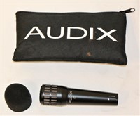 Audix i5 Microphone Very Nice in Case