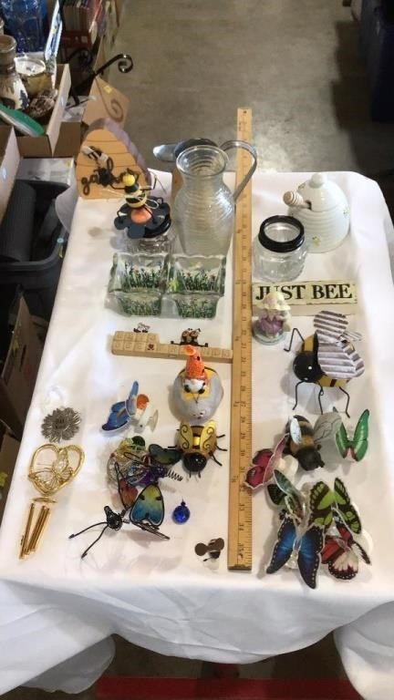 Bee decorations, honey container, glass vase,