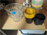 Crystal pitcher and lemon juicer (Office)