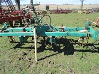 ANHYDROUS APPLICATOR