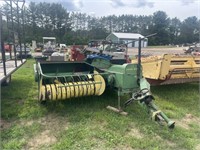 John Deere 24T Small Square Baler and Thrower