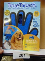 Pet Deshedding Gloves