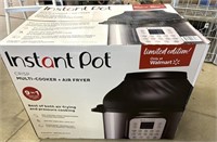 NIB Instant Pot Crisp Multi-Cooker + Air Fryer