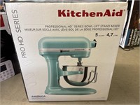NIB Kitchen Aid Pro HD Series Mixer