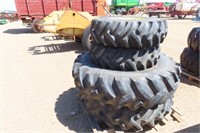 R1 Ag Tires/Rims  for JD 4066R-See Descr #