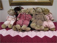 Lot of 6 Adorable Collectible Bears