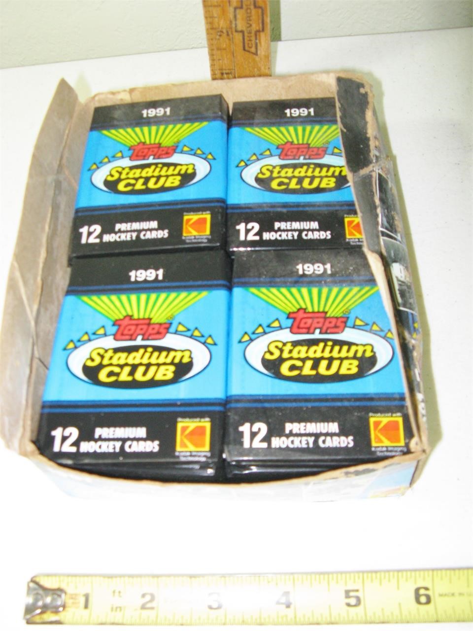 1991 Topps Stadium Club Hockey Wax Box