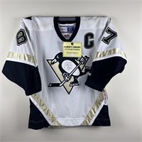 SIDNEY CROSBY AUTOGRAPHED JERSEY