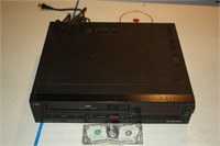 Realistic VHS/VCR Video cassette Player w/