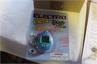 19 Dino Electronic pets