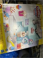 Play-Doh Kitchen Creations Colorful Cafe Playset