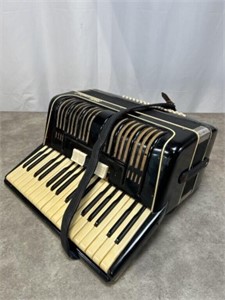 Vintage Schlossmeinel accordion