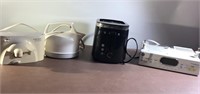 B&D spacemaker radio,toaster,kettle