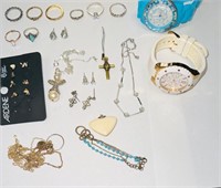 Police Auction: Assorted Jewelry