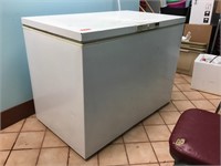 Roper Chest Freezer