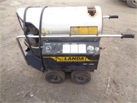 Landa Pressure Washer