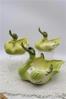 3 HULL CHARTREUSE GREEN DUCK PLANTERS