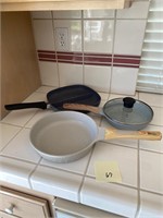 Three frying pans #67