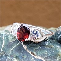 925 SILVER RED STONE HEART RING SZ 6.75