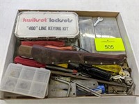Keying Kit and Knife
