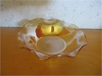 Depression Carnival glass bowl, Floragold ruffled