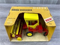 New Holland Windrower, 1/32, Ertl, Stock #754