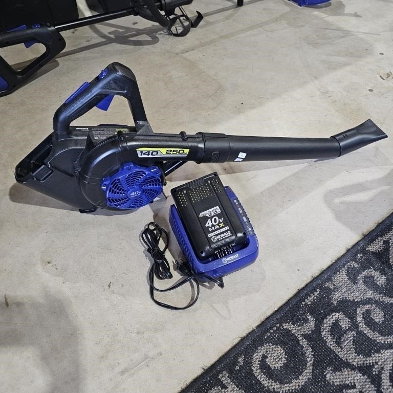 NEW Kobalt Cordless KHB 300 Leaf Blower & Battery