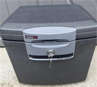 Sentry Safe H4100 with Key