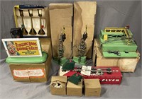 10 Boxed American Flyer Accessories