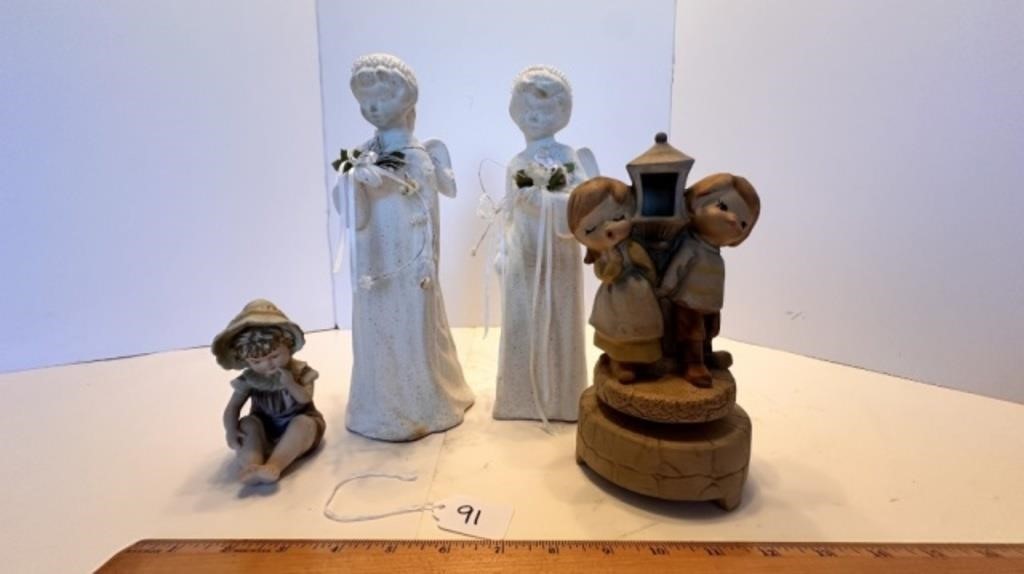 Porcelain angels and Piano babies figurines