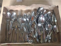 Lot of miscellaneous Silverware including