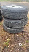 Ford F-150 RIMS AND TIRES LOT