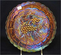 Imperial Grape 9" plate - amber