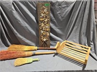 Brooms, Wall Decor, Duck Basket