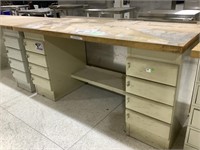 8-drawer desk with solid wood top