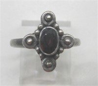 Vintage Sterling Silver Garnet Ladies' Ring