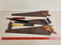 (3) Vintage Saws w Wooden Handles / Hammer /