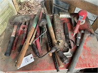 HAND TOOLS, GREASE GUN, HAMMER AND TRIMMERS