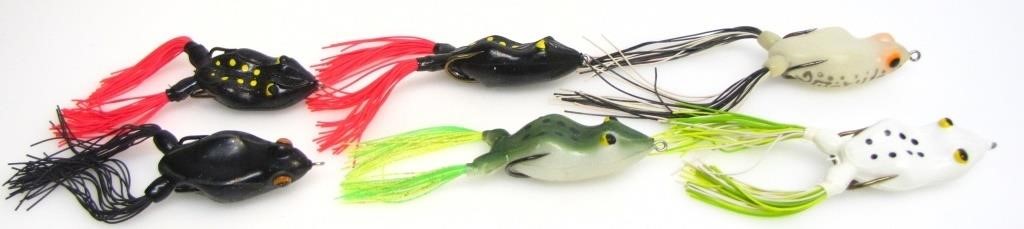 ASSORTED 3" TASSLED FROG BAITS