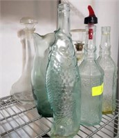 GROUP OF DECANTERS