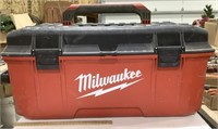 Milwaukee plastic tool box 13 x 13 x 26