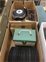 Old records with 2 vintage cases